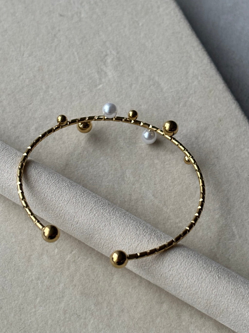 Jonc avec billes Coeur Pastel