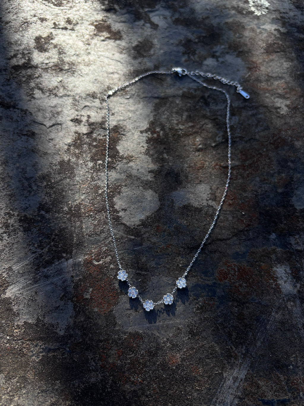 Collier Milla