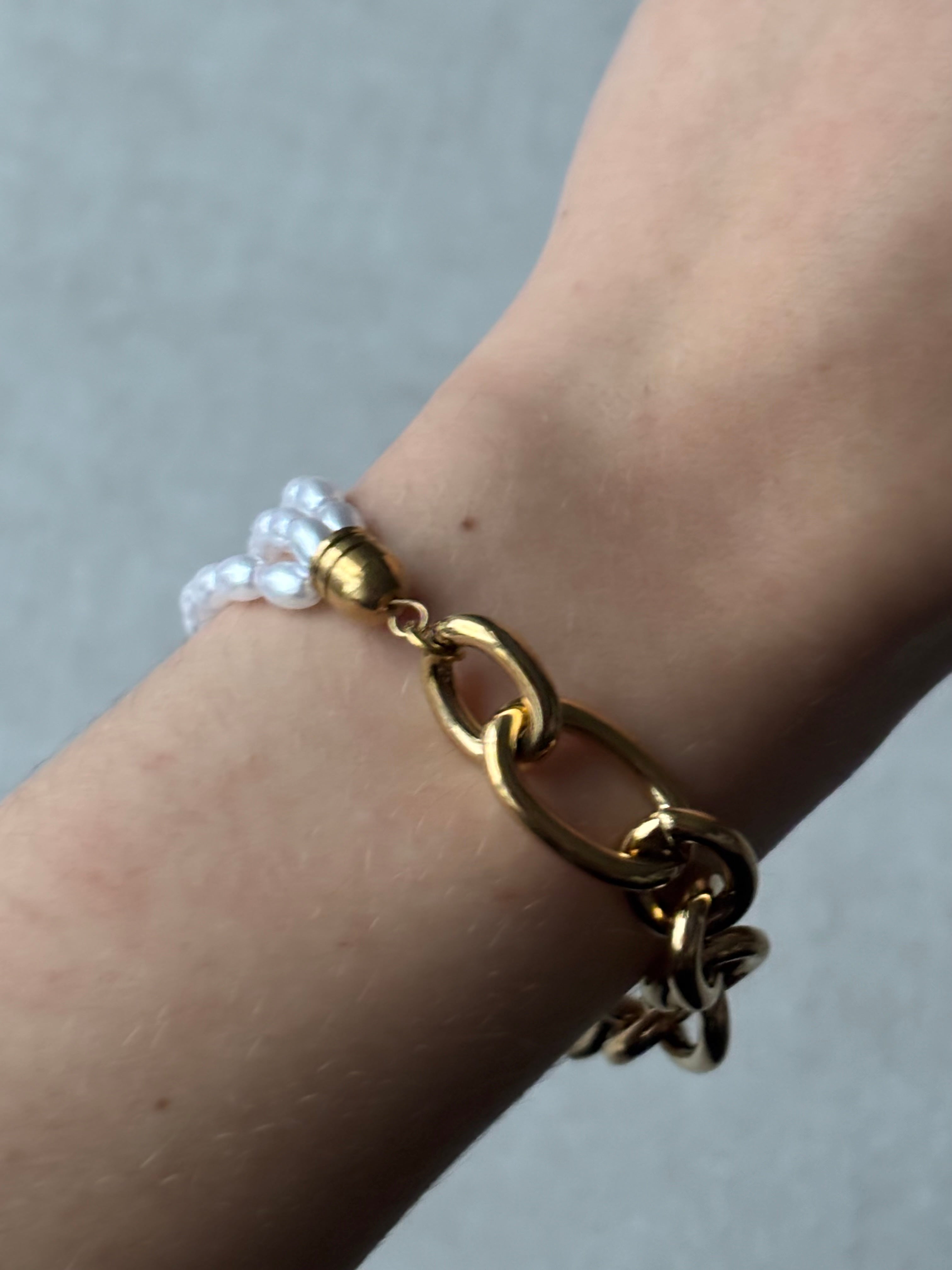 Gros bracelet perles et chaine Coeur Pastel