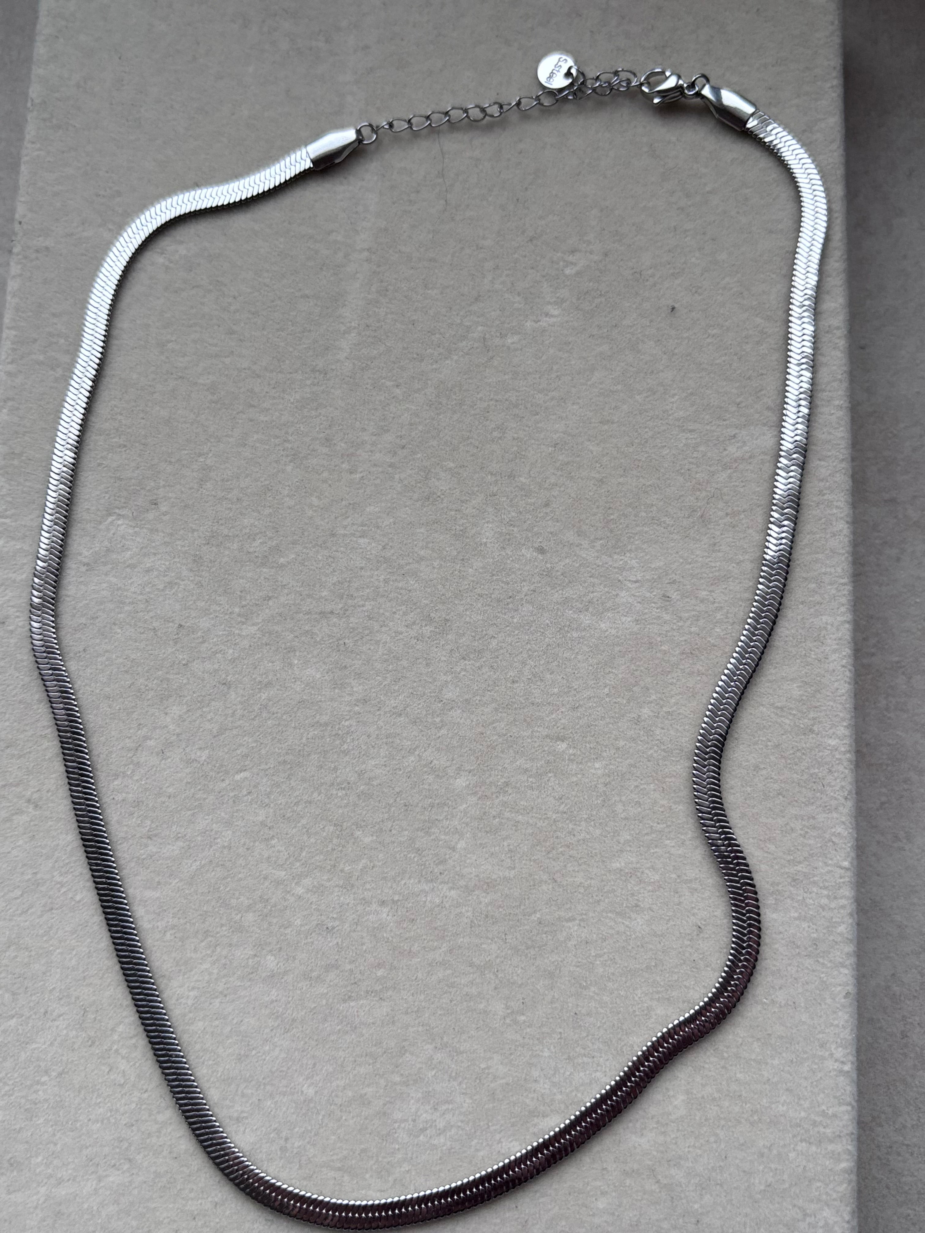 Collier Louise