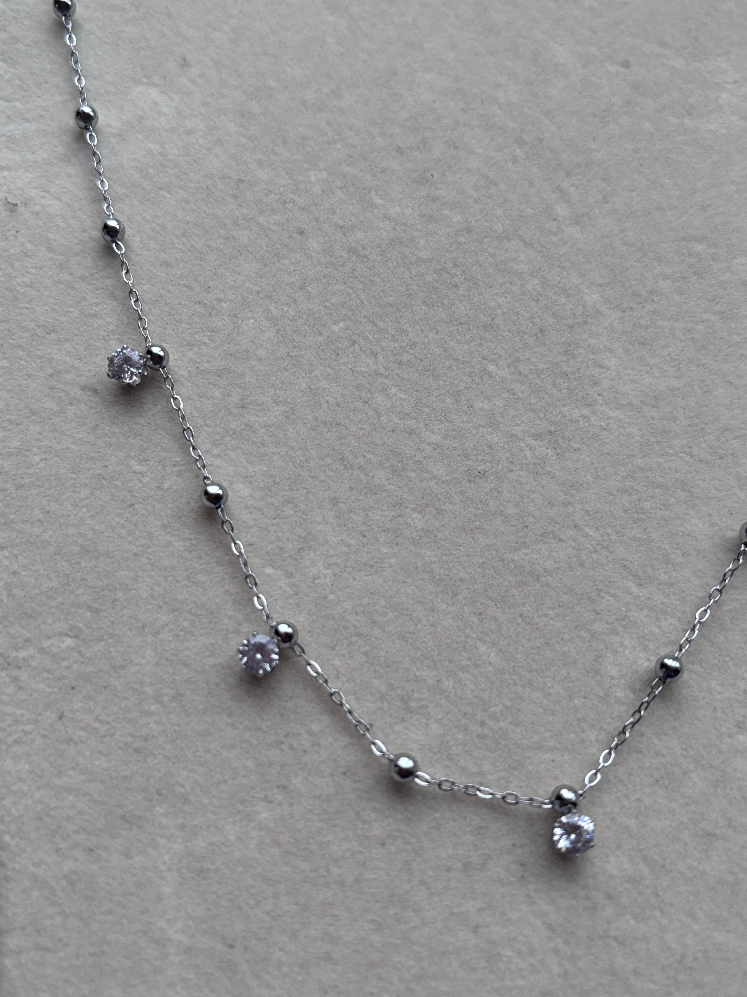 Collier alba
