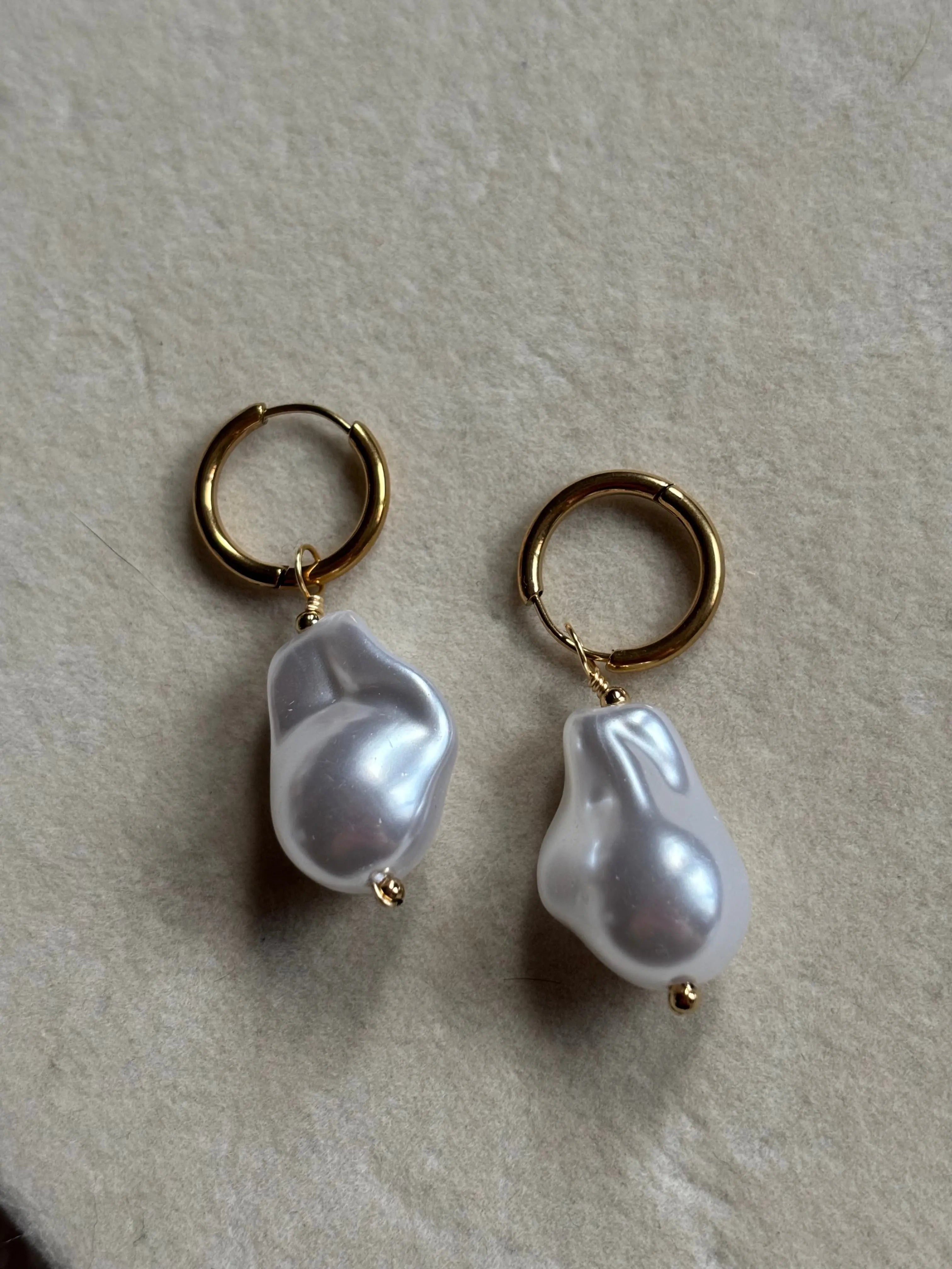 Paire de boucles d'oreilles pierre Coeur Pastel