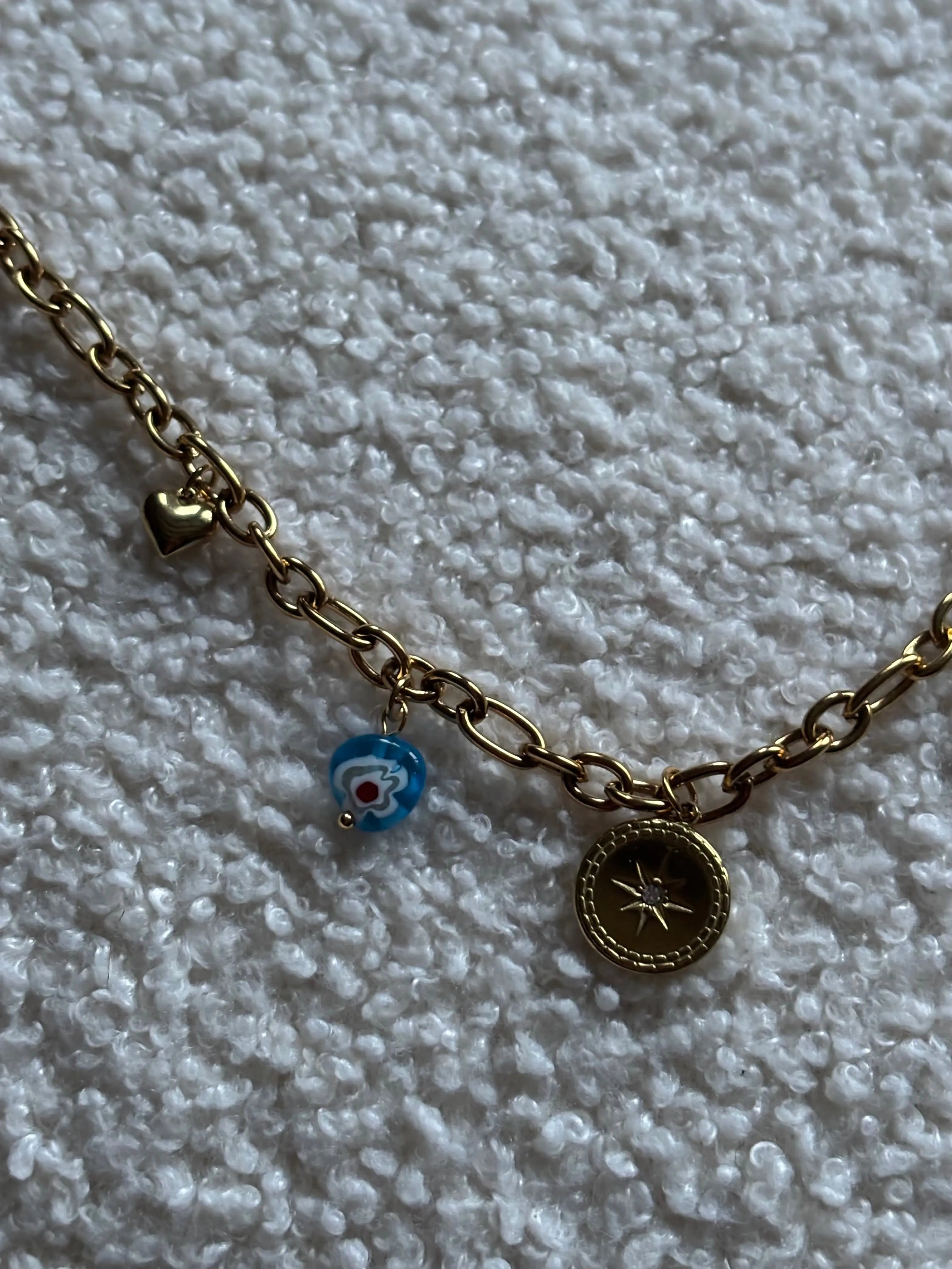 Collier breloques Coeur Pastel