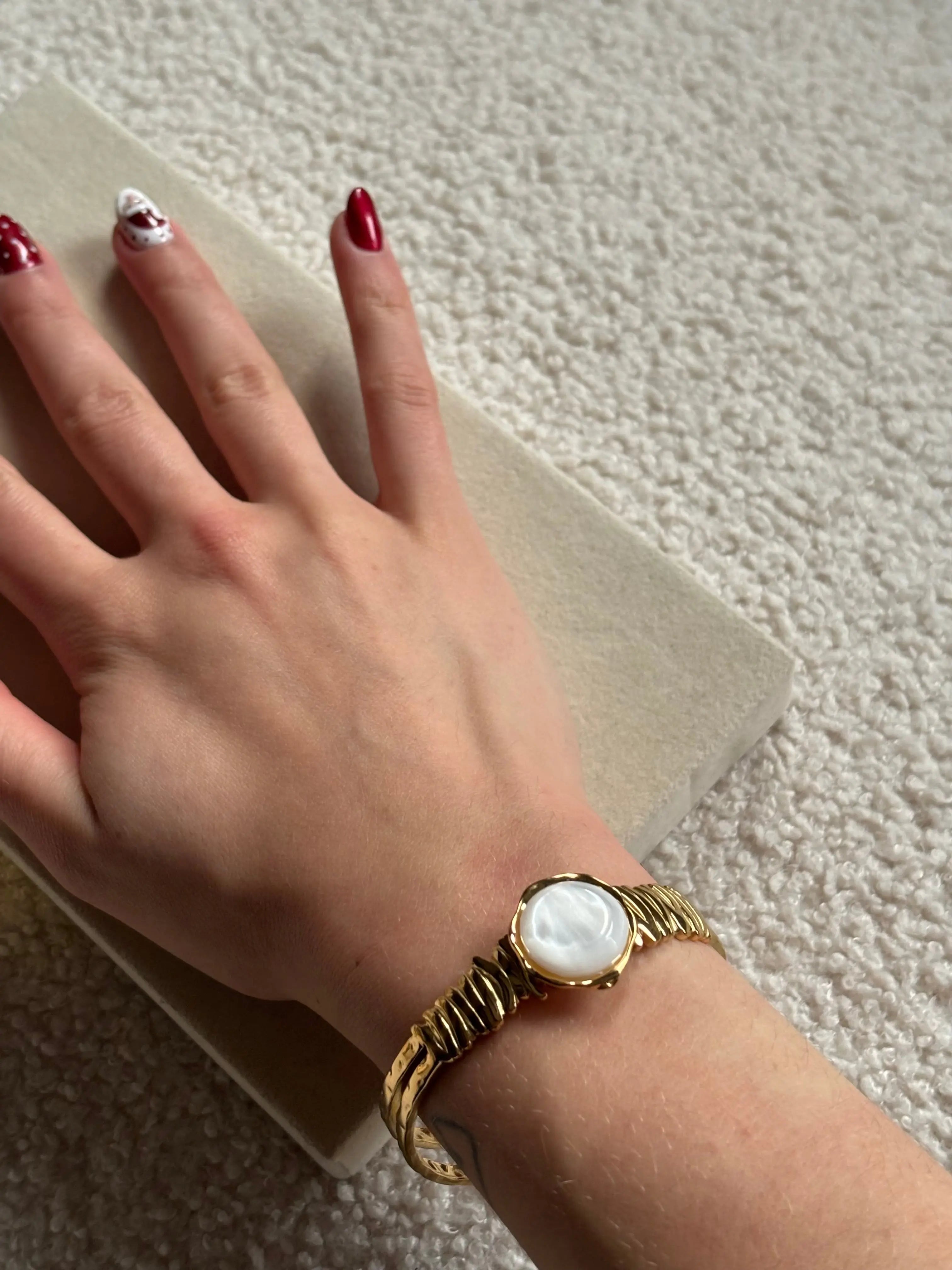 Bracelet jonc avec pierre Coeur Pastel