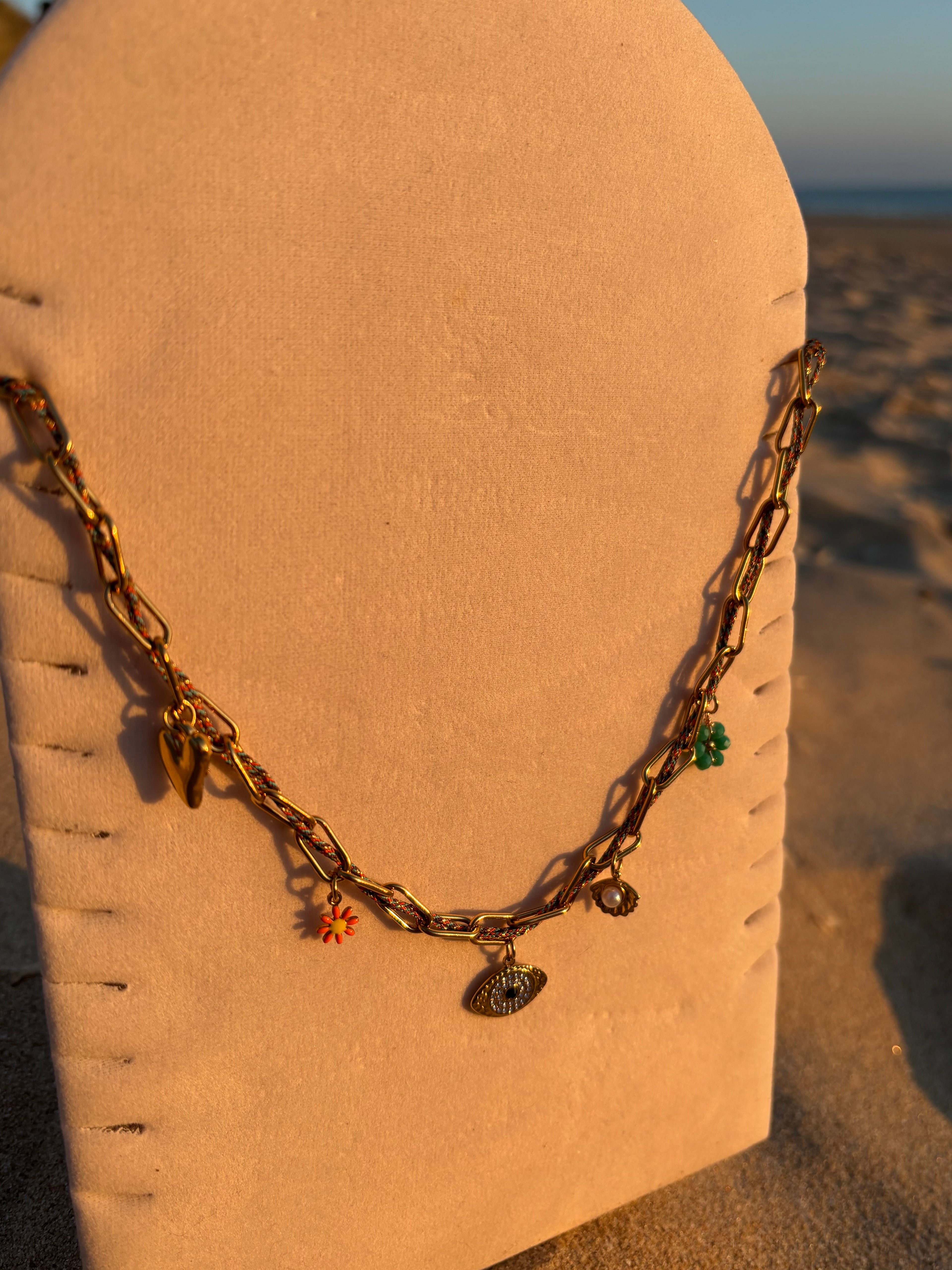 Collier breloques Coeur Pastel