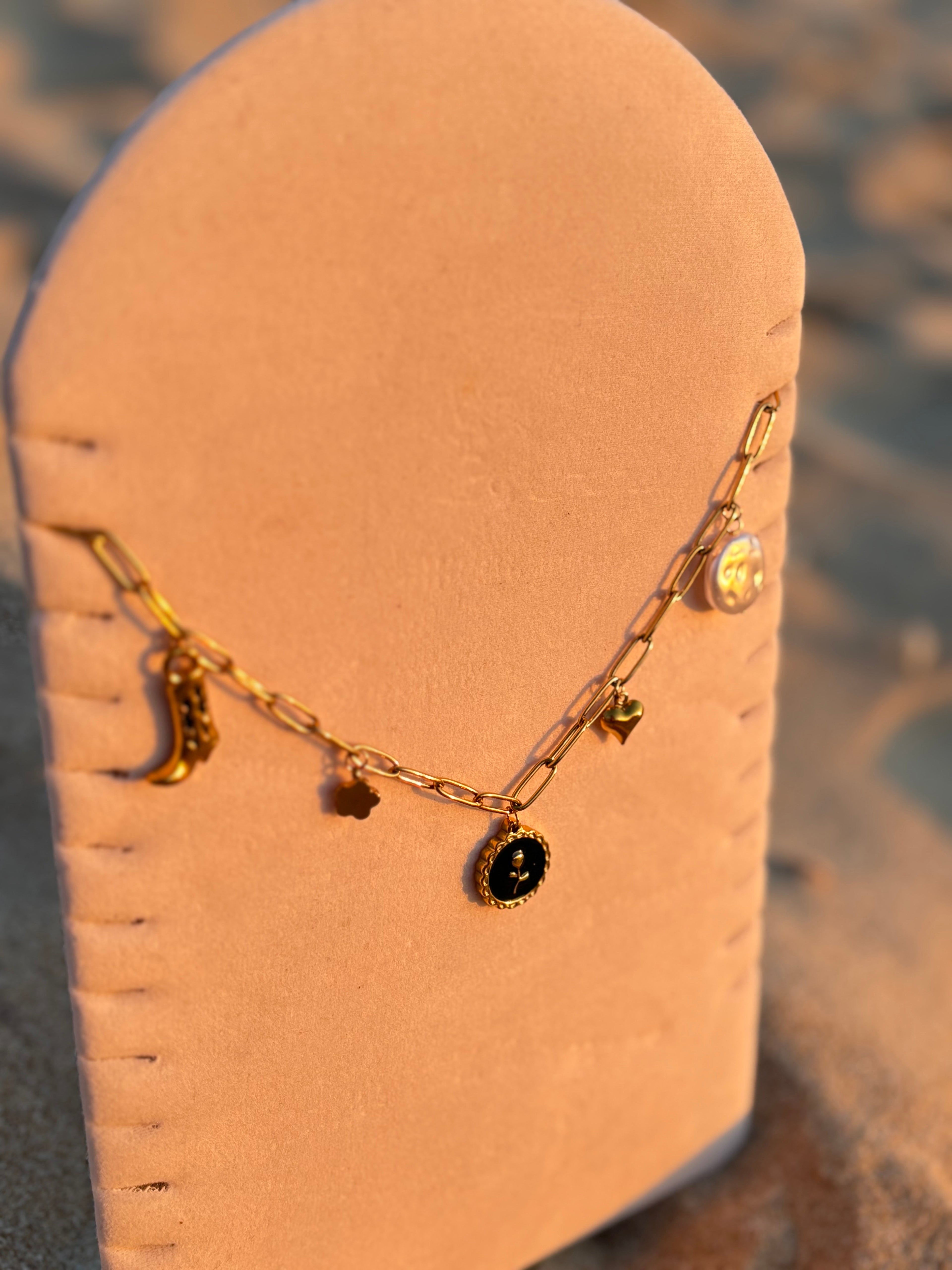 Collier fin avec breloques Coeur Pastel