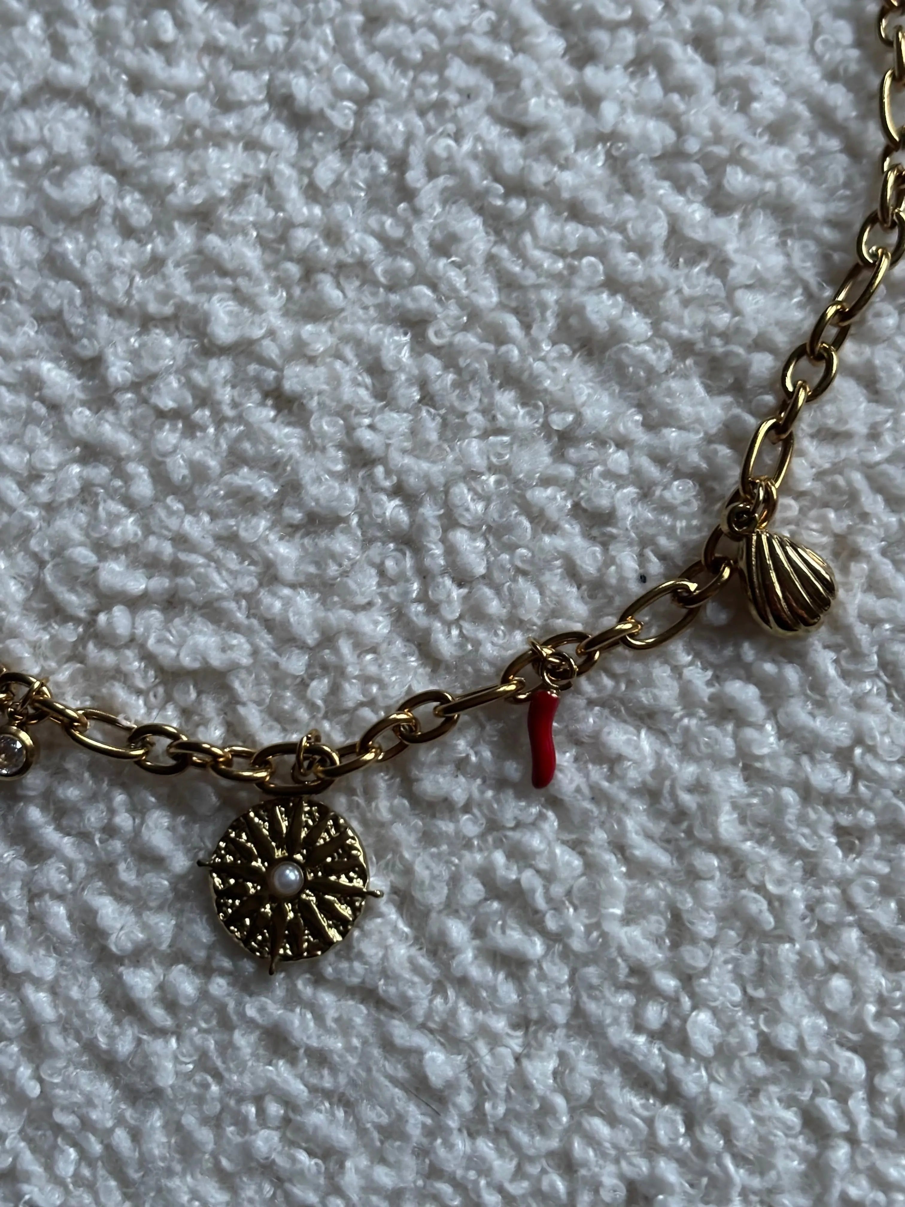 Collier breloques Coeur Pastel